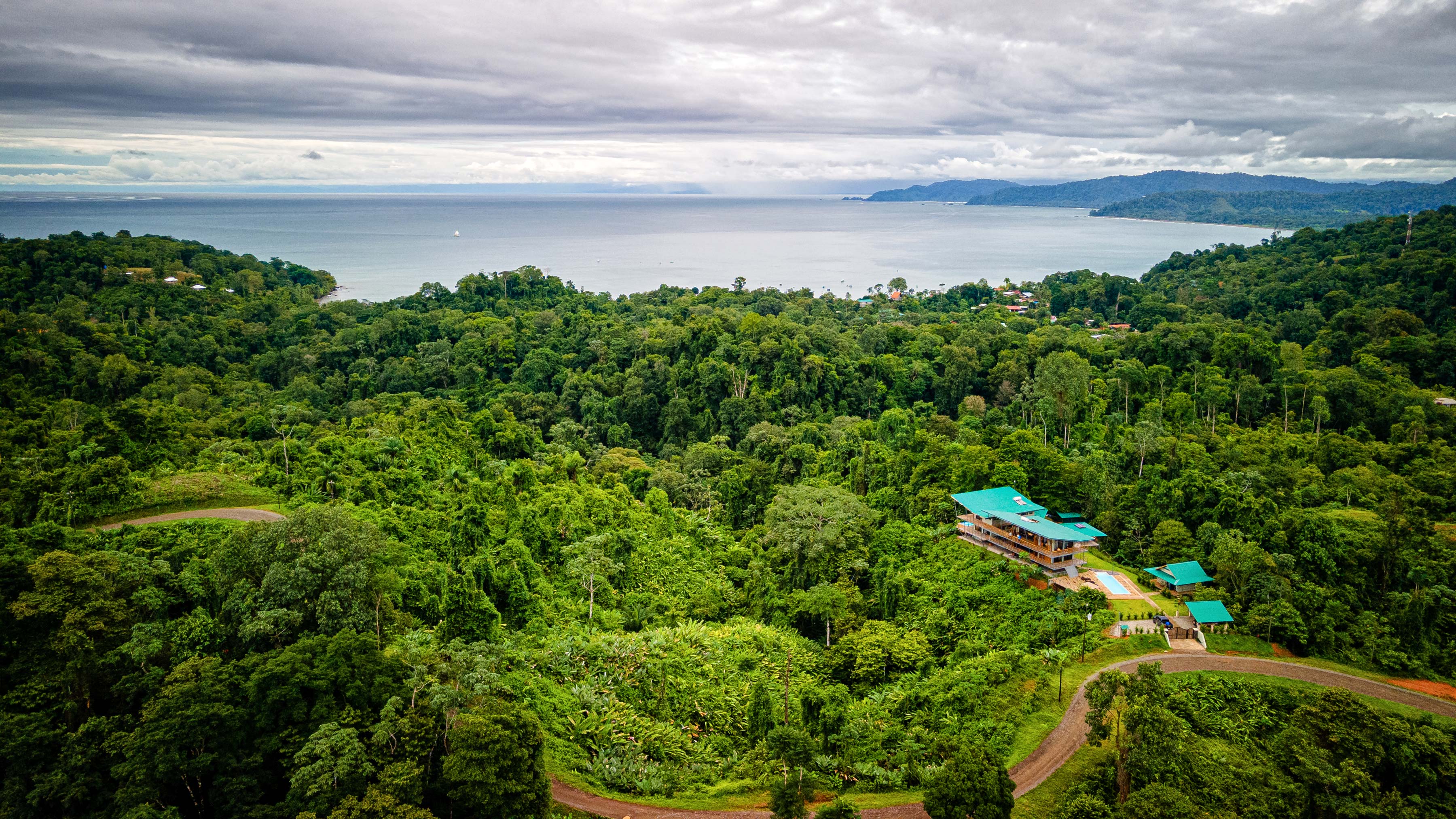 OCEAN FOREST ECOLODGE RETREAT CENTRE, COSTA RICA/DRAKE BAY: 250